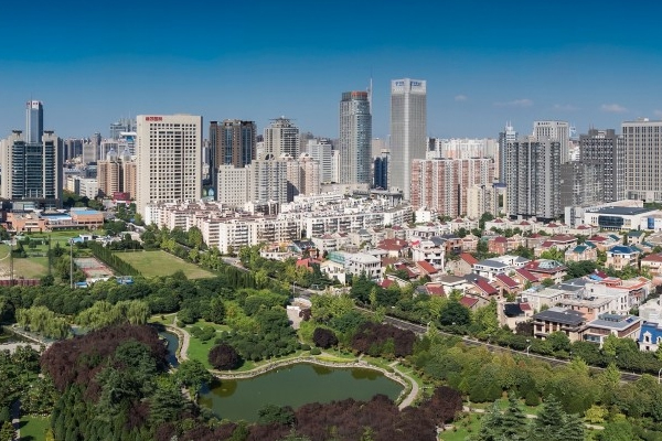 基礎建設行業(yè)
